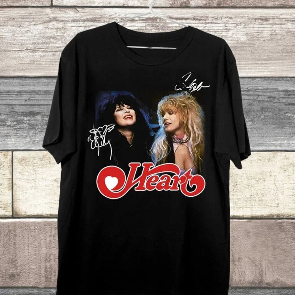 Heart Band Unisex T-Shirt  Classic Rock Music Gift Tee for Fans .